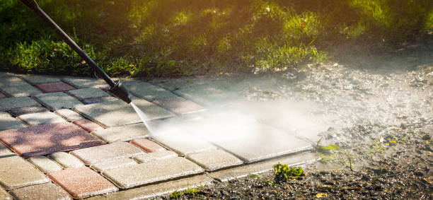 Best Pool Deck Cleaning  in Bent, NE